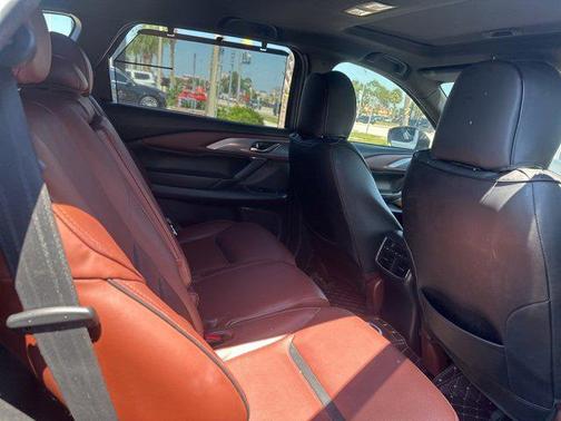 2017 Mazda CX-9 Signature