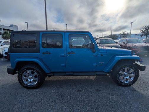 2015 Jeep Wrangler Unlimited Sahara