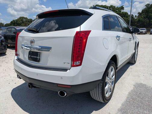 Platinum Ice Tricoat 2016 Cadillac SRX Performance Collection