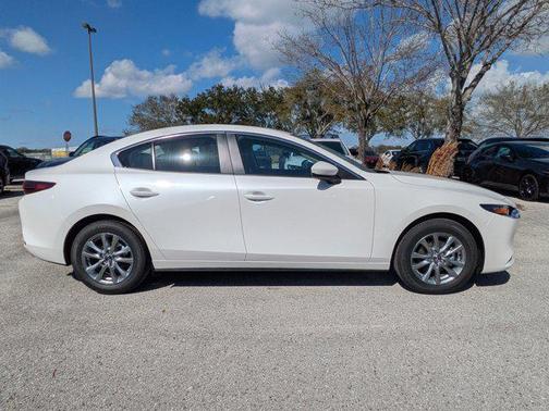 2026 Mazda Mazda3 FWD