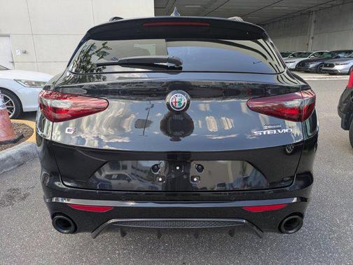 2022 Alfa Romeo Stelvio Ti