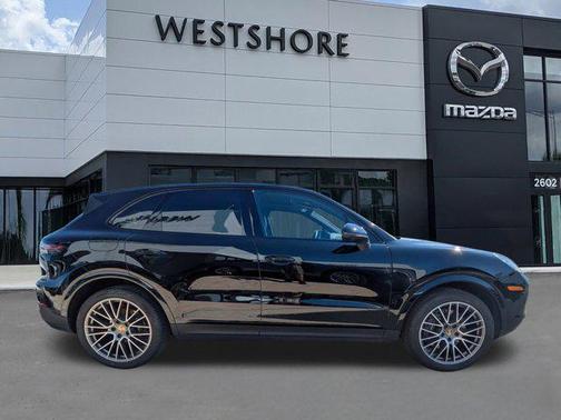 2022 Porsche Cayenne Platinum Edition