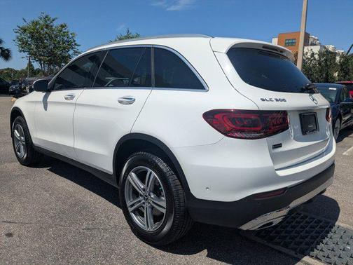 2022 Mercedes-Benz GLC 300 Base