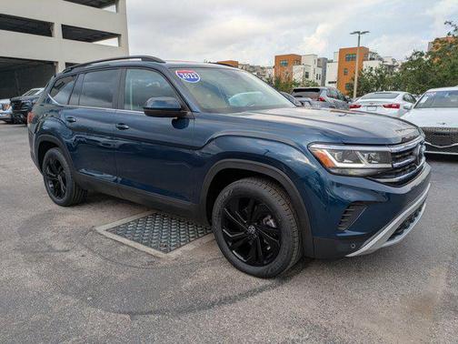 2022 Volkswagen Atlas 3.6L SE w/Technology