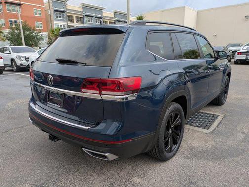 2022 Volkswagen Atlas 3.6L SE w/Technology