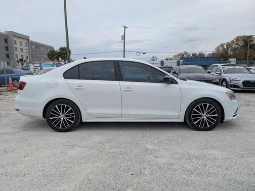 2016 Volkswagen Jetta 1.8T Sport
