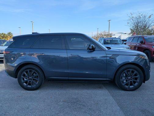 2023 Land Rover Range Rover Sport SE