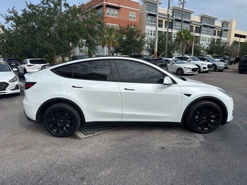 2023 Tesla Model Y Long Range Dual Motor All-Wheel Drive
