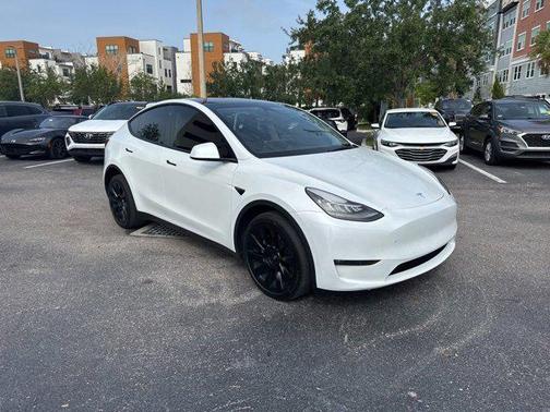 2023 Tesla Model Y Long Range Dual Motor All-Wheel Drive