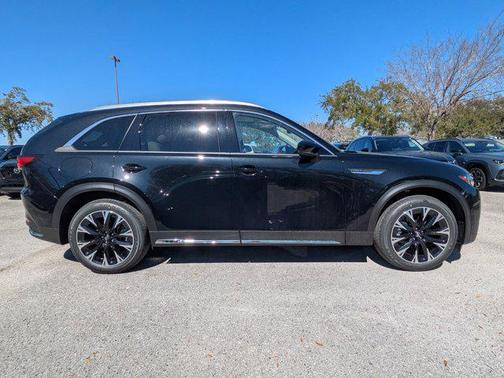 2026 Mazda CX-90 PHEV Premium Plus
