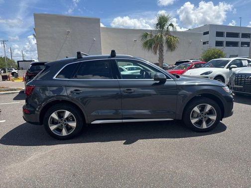 2024 Audi Q5 40 Premium