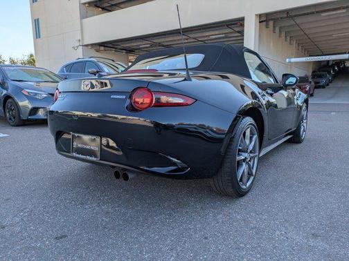 2022 Mazda MX-5 Miata Grand Touring