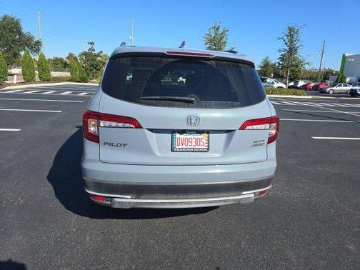 2022 Honda Pilot AWD Elite