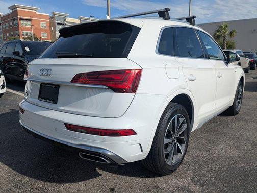 2023 Audi Q5 45 S line Premium Plus