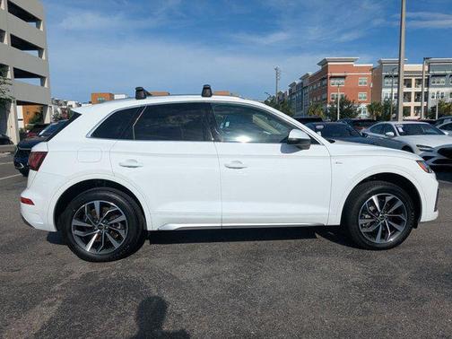 2023 Audi Q5 45 S line Premium Plus