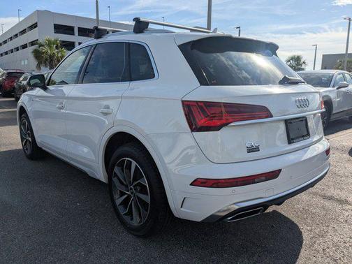 2023 Audi Q5 45 S line Premium Plus