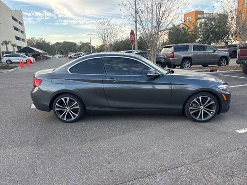 2018 BMW 230 230i