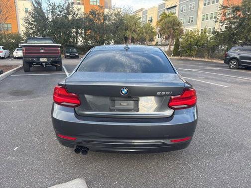 2018 BMW 230 230i