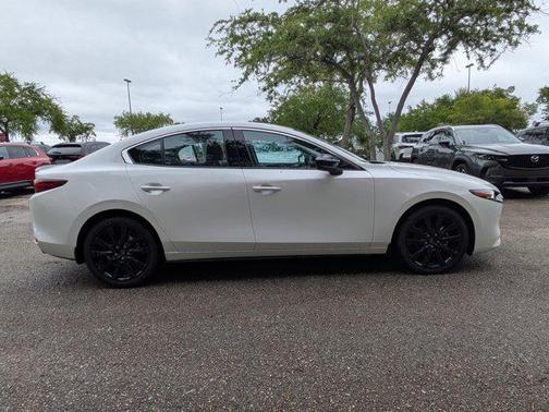 Snowflake White Pearl Mica 2026 Mazda Mazda3 2.5 Turbo AWD