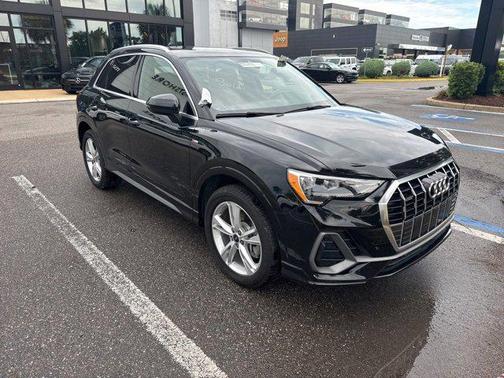2022 Audi Q3 45 S line Premium