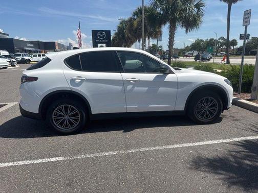 2024 Alfa Romeo Stelvio Sprint AWD
