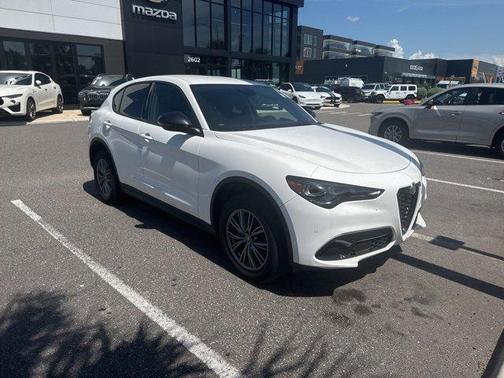 2024 Alfa Romeo Stelvio Sprint AWD