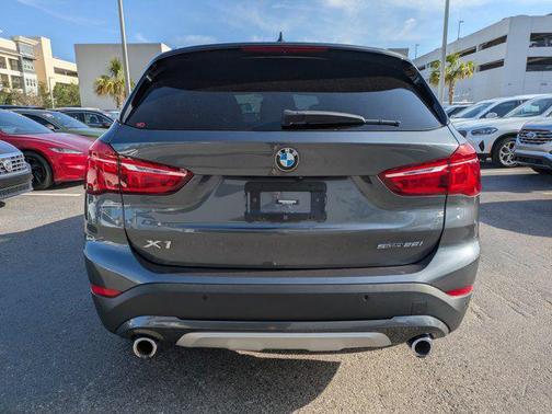 2022 BMW X1 sDrive28i