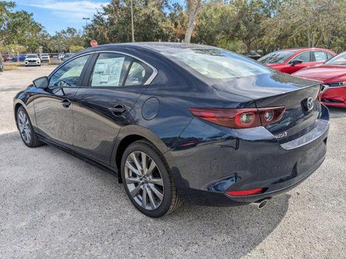 2025 Mazda Mazda3 FWD w/Preferred Package