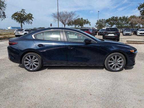 2025 Mazda Mazda3 FWD w/Preferred Package