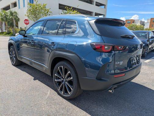 2025 Mazda CX-50 2.5 S Premium Plus Package