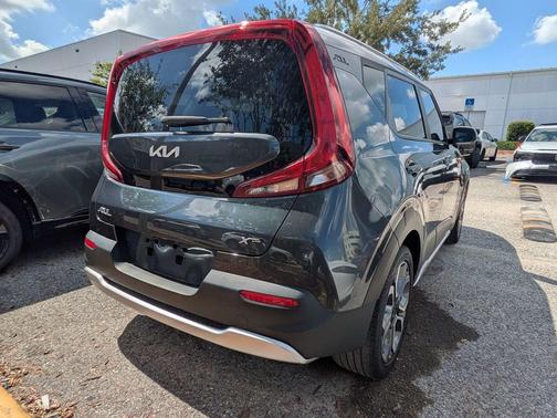 Gravity Gray 2022 Kia Soul X-Line