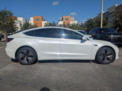 2020 Tesla Model 3 Long Range
