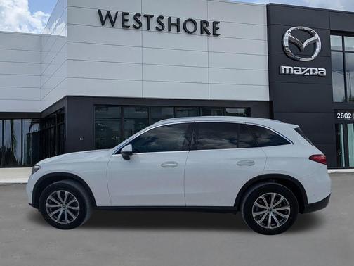 Polar White 2023 Mercedes-Benz GLC 300 Base