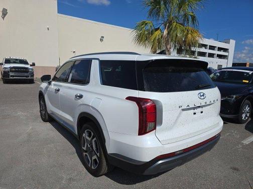 2025 Hyundai PALISADE SEL Premium