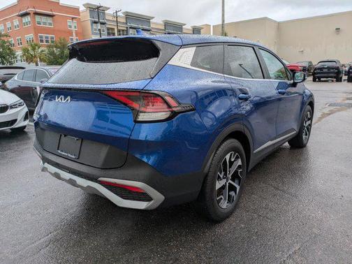 2024 Kia Sportage EX