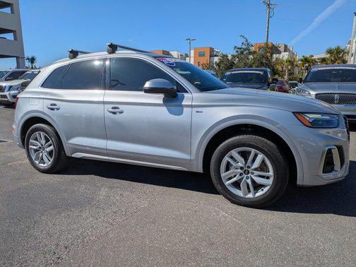 2022 Audi Q5 45 S line Premium