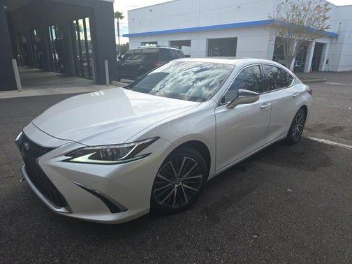 2023 Lexus ES 350 Base