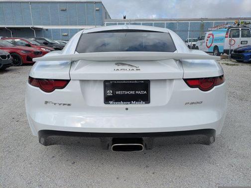 2019 Jaguar F-TYPE P300
