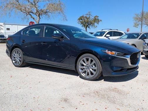 2025 Mazda Mazda3 FWD w/Preferred Package