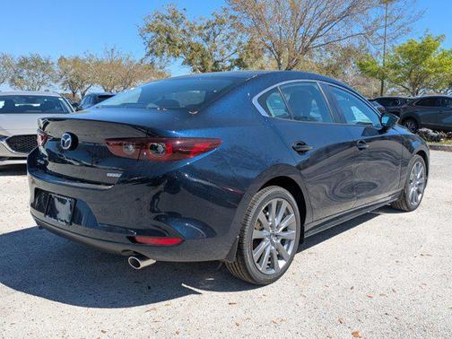 2025 Mazda Mazda3 FWD w/Preferred Package