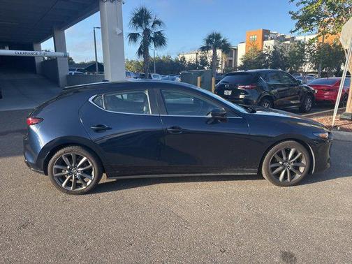 2019 Mazda Mazda3 FWD w/Preferred Package