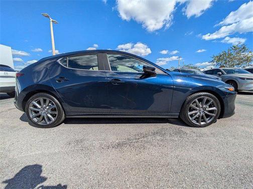 2019 Mazda Mazda3 FWD w/Preferred Package