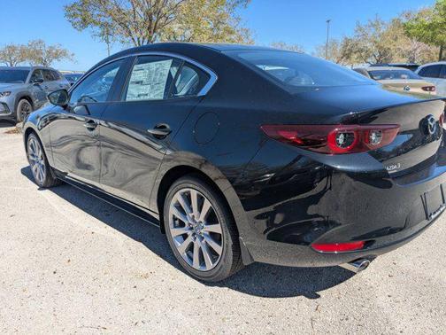 2025 Mazda Mazda3 FWD w/Preferred Package