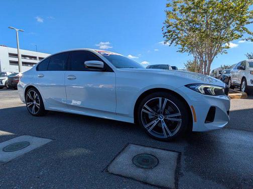 2023 BMW 330 330i