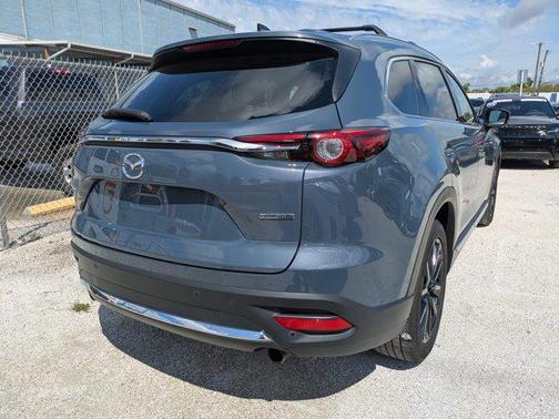 2022 Mazda CX-9 Carbon Edition