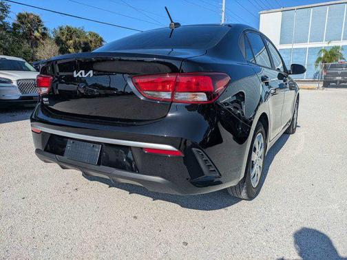 Aurora Black 2022 Kia Rio S