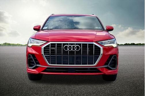 2023 Audi Q3 Premium 45 TFSI S line quattro Tiptronic