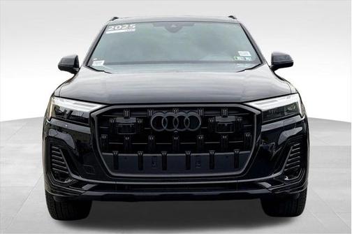 2025 Audi Q7 Premium 45 TFSI quattro Tiptronic