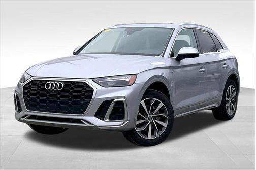 2023 Audi Q5 Premium Plus 45 TFSI S line quattro
