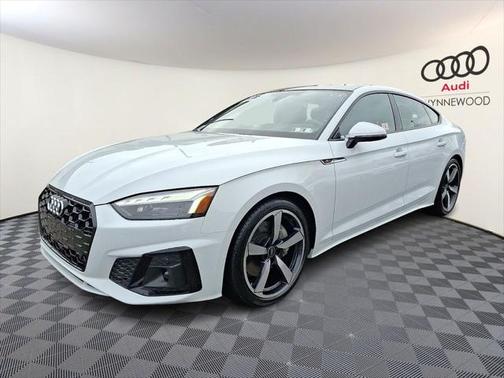 2025 Audi A5 Sportback Premium Plus 45 TFSI S line quattro S tronic